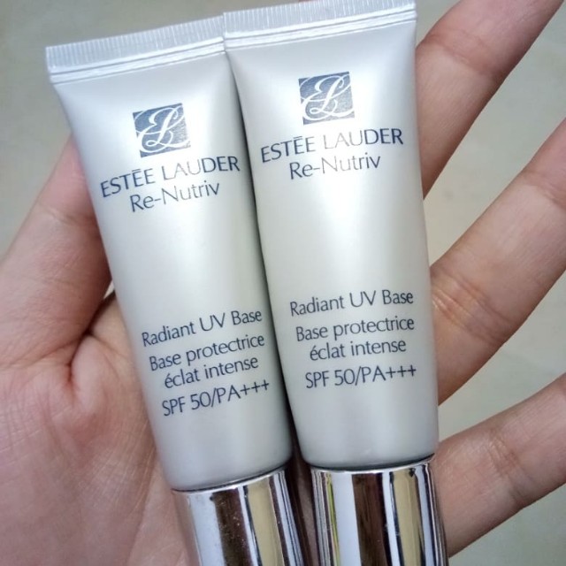 ESTEE LAUDER, ESTEE LAUDER Re-Nutriv Radiant UV Base SPF50 pa+++, ESTEE LAUDER Re-Nutriv Radiant UV Base SPF50 pa+++ รีวิว, ESTEE LAUDER Re-Nutriv Radiant UV Base SPF50 pa+++ ราคา, ESTEE LAUDER Re-Nutriv Radiant UV Base SPF50 pa+++ 10 ml., ESTEE LAUDER Re-Nutriv Radiant UV Base SPF50 pa+++ 10 ml. ครีมเบสปกป้อง UV เนื้อบางเบาเป็นเลิศ ช่วยปกป้องผิวของคุณ จุดประกายความกระจ่างใส